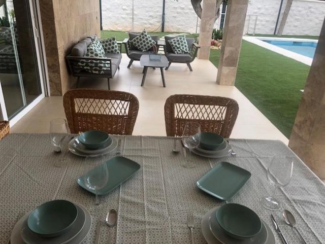 Casa Vacacional Malaga 14 Chalet מראה חיצוני תמונה