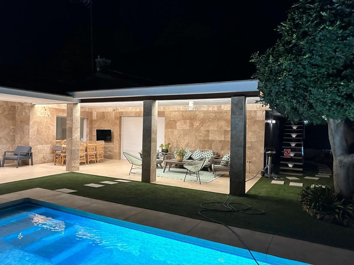 Casa Vacacional Malaga 14 Chalet מראה חיצוני תמונה